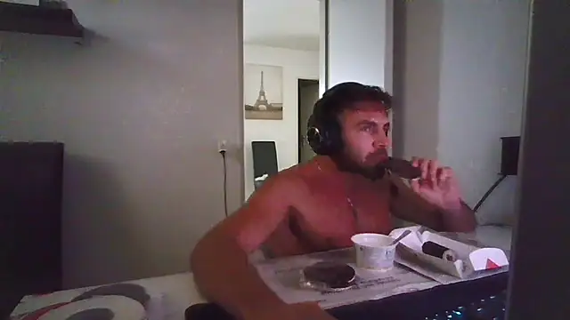 alpha-hunk Live XXX-Chat