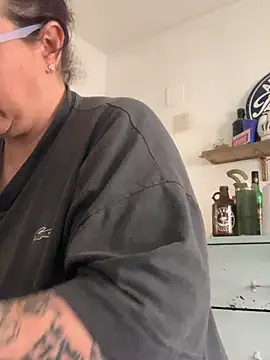 Chat +18 de LupitaHaze ao vivo