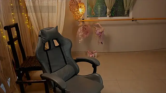 Chat XXX ao vivo de RhiCon