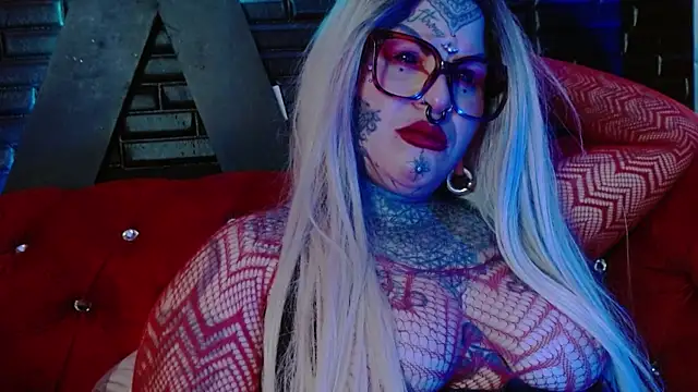 Chat +18 de Venus_Rock ao vivo