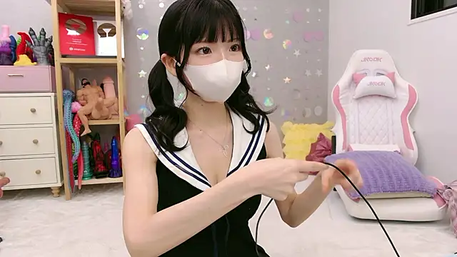 -minami-のライブXXXチャット