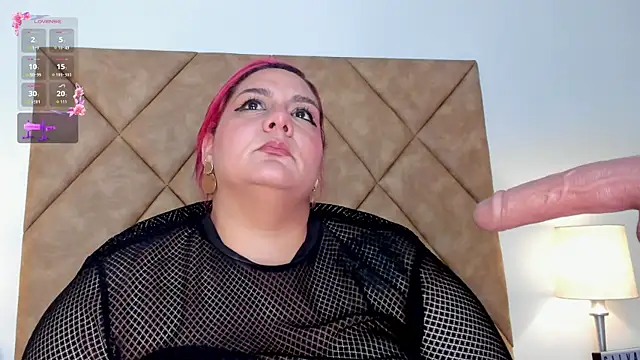 Chat XXX ao vivo de SilvanaBombshell
