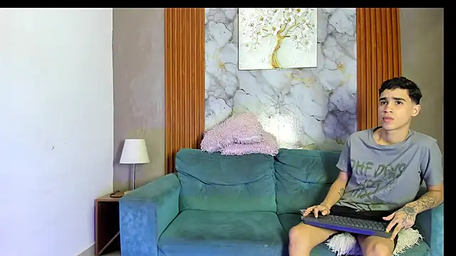 GOLDEN_BOSSn Live XXX chat