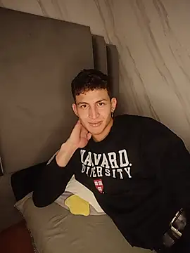 Axel_Romanov Live XXX-chat