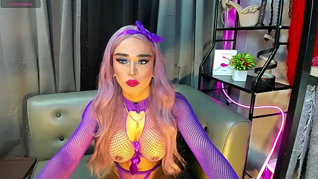 11InchsSexyEllaine_xx Show in webcam