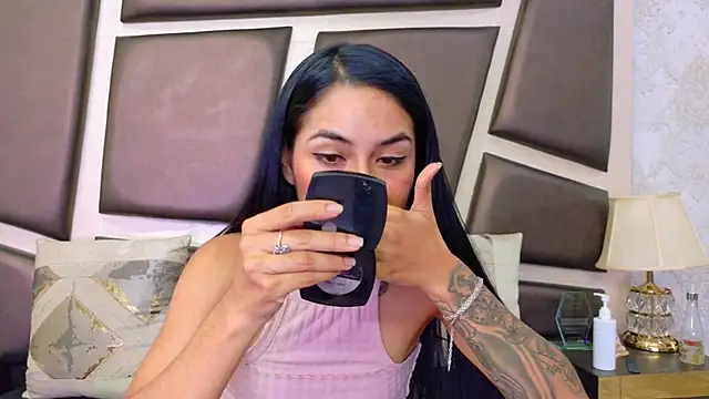 NicoleEsposito's Live XXX Chat