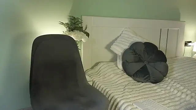 DianaaLight XXX чат на живо