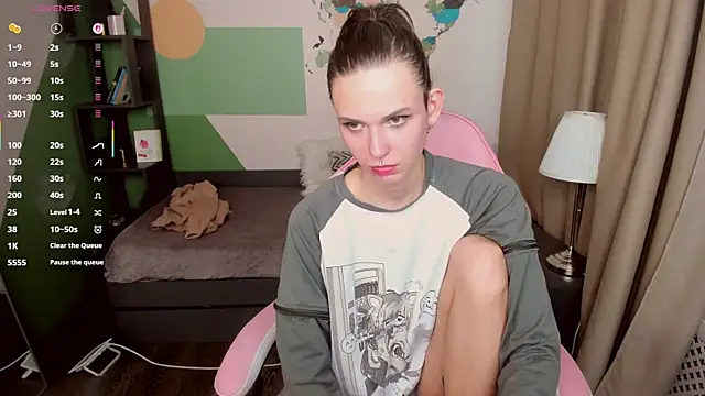 KellyStarlight live XXX chat