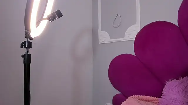 Chat +18 de Raven_love ao vivo