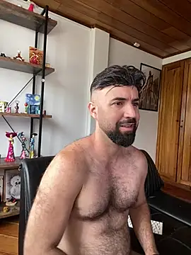 ADONIS_ART01 Show in webcam