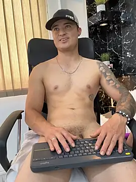 Chat XXX ao vivo de Alexander_ferre