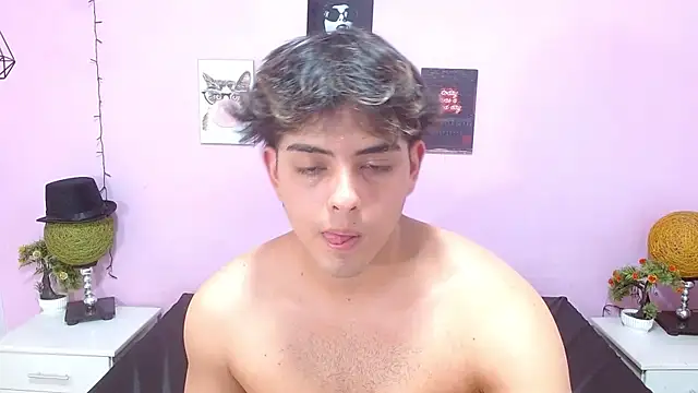 צ'אט XXX בשידור חי של zayne_lyon