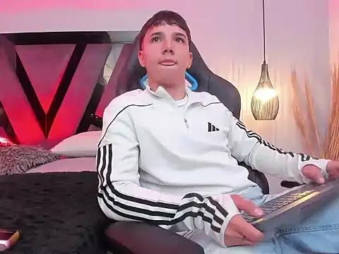 andymiller5 Webcam Show