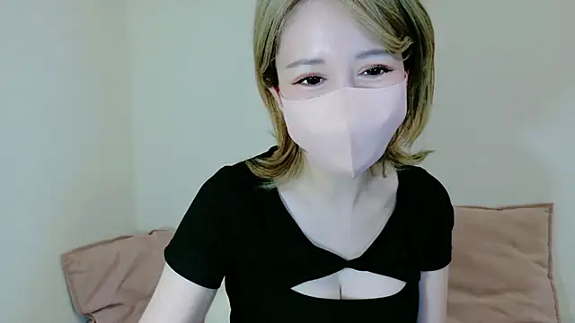 Онлайн чат XXX akinann_