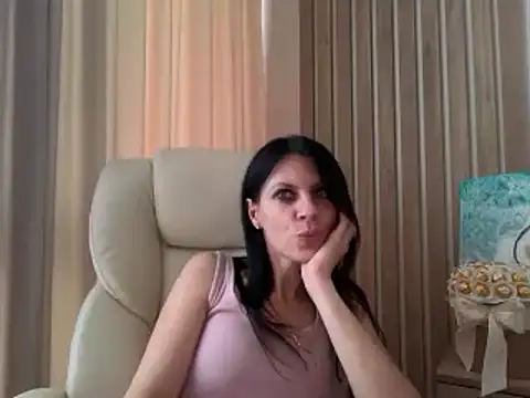 InjaAtHome Live XXX-chat
