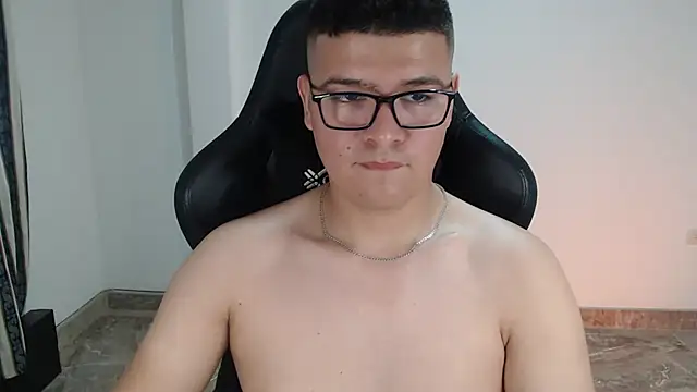 Chat XXX Live Plug_Control