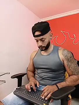 Mike_savage3のライブXXXチャット
