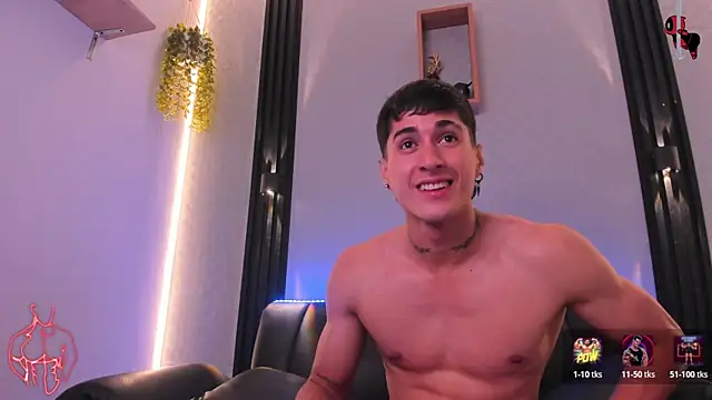Dark_Valentino_ Show Webcam