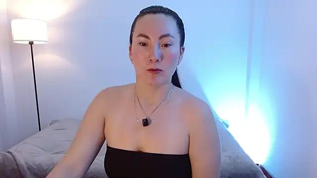 Chat +18 de Elle_Lee_ ao vivo