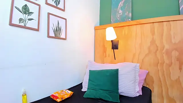 megansumer élő XXX-chatje
