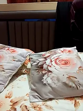 Tanha18 – Naživo XXX chat