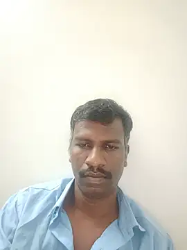 ParamkeerthiのライブXXXチャット