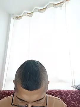 Lil_black009 Adlı Modelin Canlı XXX Sohbeti