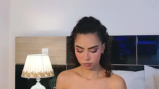 TamaraMontiel Adlı Modelin Canlı XXX Sohbeti