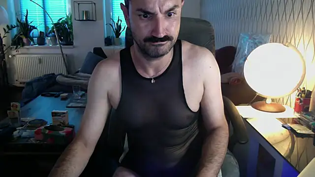 tomz0819 – Naživo XXX chat
