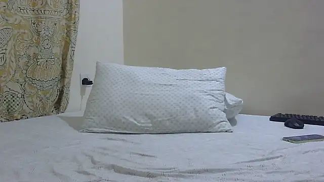 Chat XXX en directo de SHYNNYBLAQASS