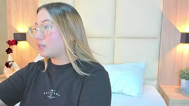 Živý XXX chat antonella_cutie_
