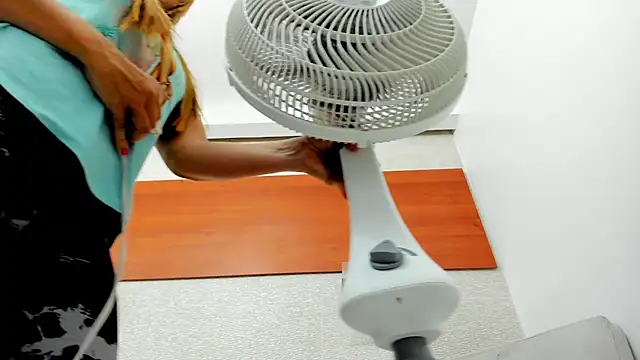 دردشة maddy_cartter الجنسية المباشرة