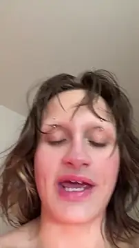 allpawgsgotoheaven's Webcam Show