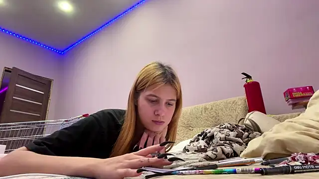 LinZavr's Live XXX Chat