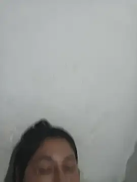 PatriciaGrajales Adlı Modelin Canlı XXX Sohbeti