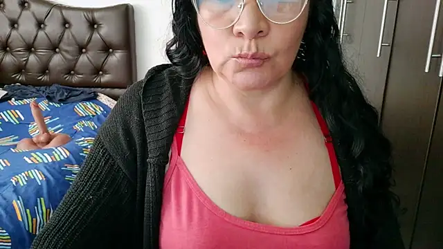 Grace_mature_milf 现场XXX聊天