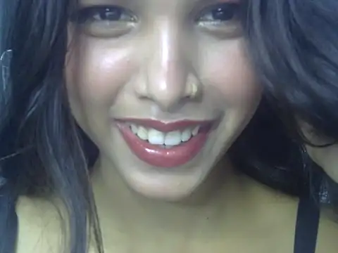Strip_Lisa Pertunjukan Webcam