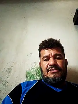 tarra122 – Naživo XXX chat
