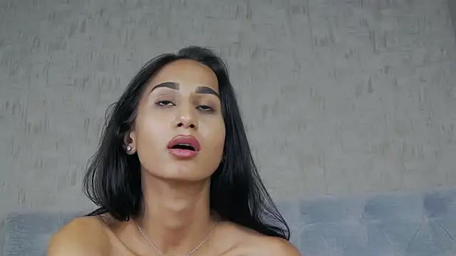 LexxyBloom live XXX chat