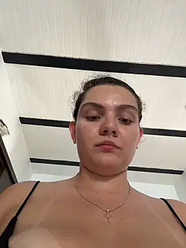 Eva_stark10のライブXXXチ ャット