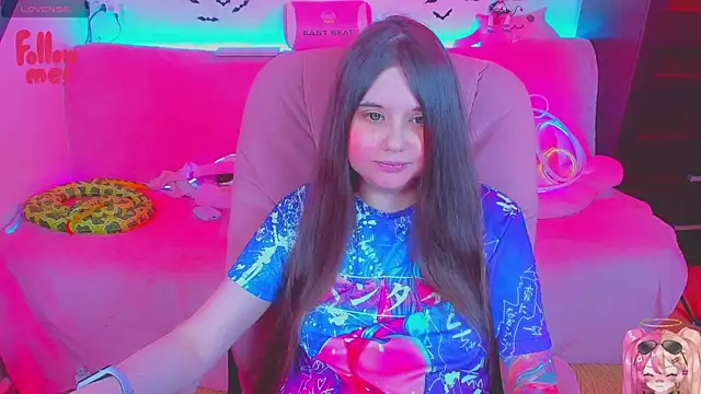 Lolisuccub Live XXX-chat