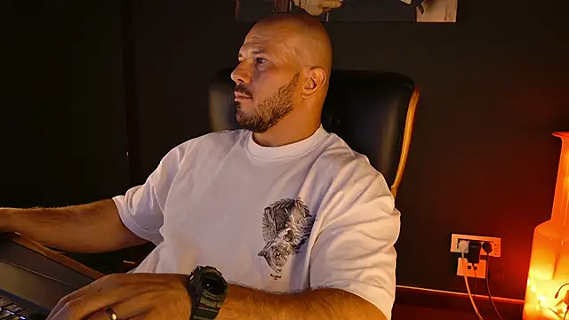 Chat XXX ao vivo de AngeloEric