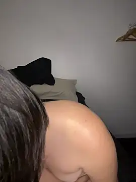 Chat +18 de sweetchloe__ ao vivo