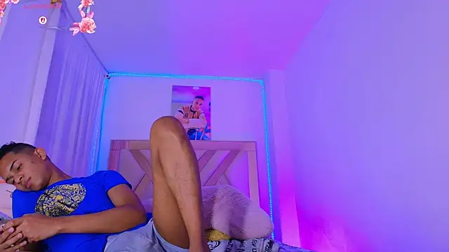 dilan_alfonzo Adlı Modelin Canlı XXX Sohbeti