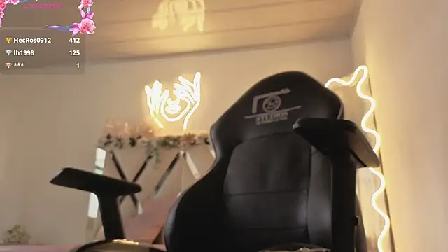 Chat XXX ao vivo de ZURY_TAY