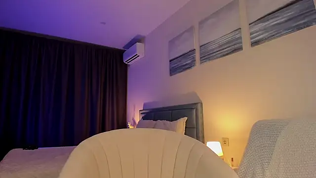 Amazing__bitch's Live XXX Chat