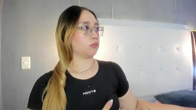 ximenanoah's Live XXX Chat