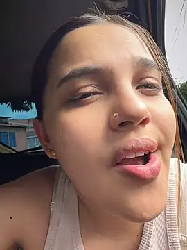 Colibri_xxx's Live XXX Chat