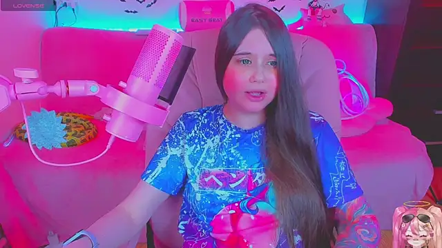 Lolisuccub's Live XXX Chat