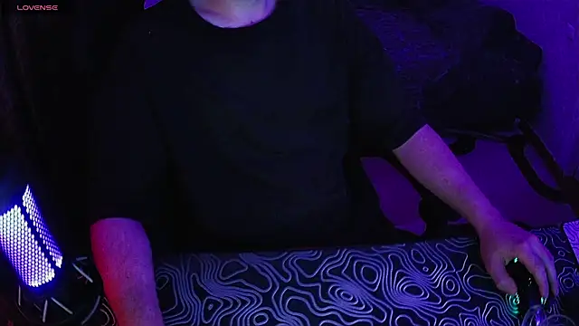 ZXCENSORED-のライブXXXチャット